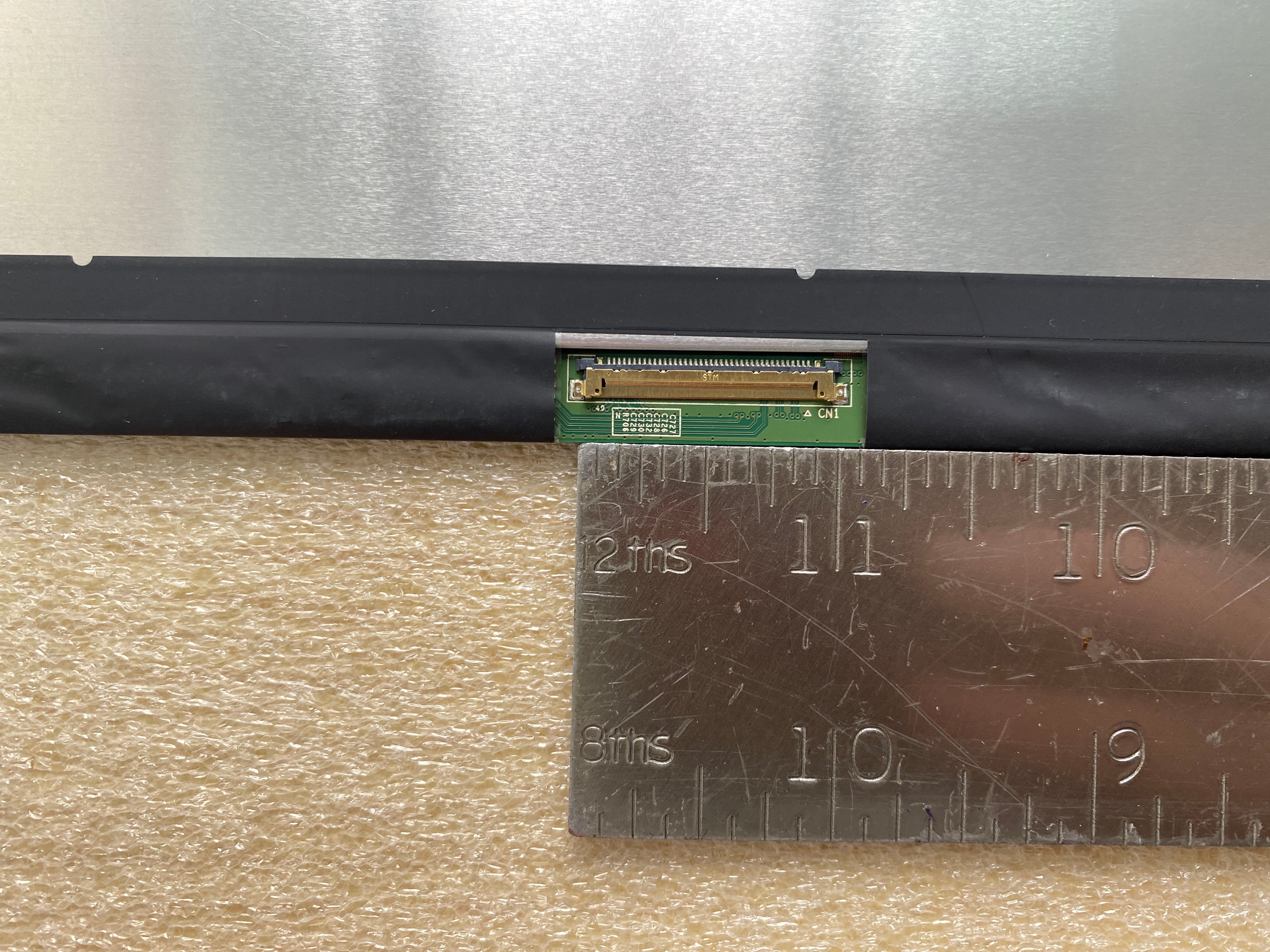 HP N64563-L61 16" WUXGA LCD Screen