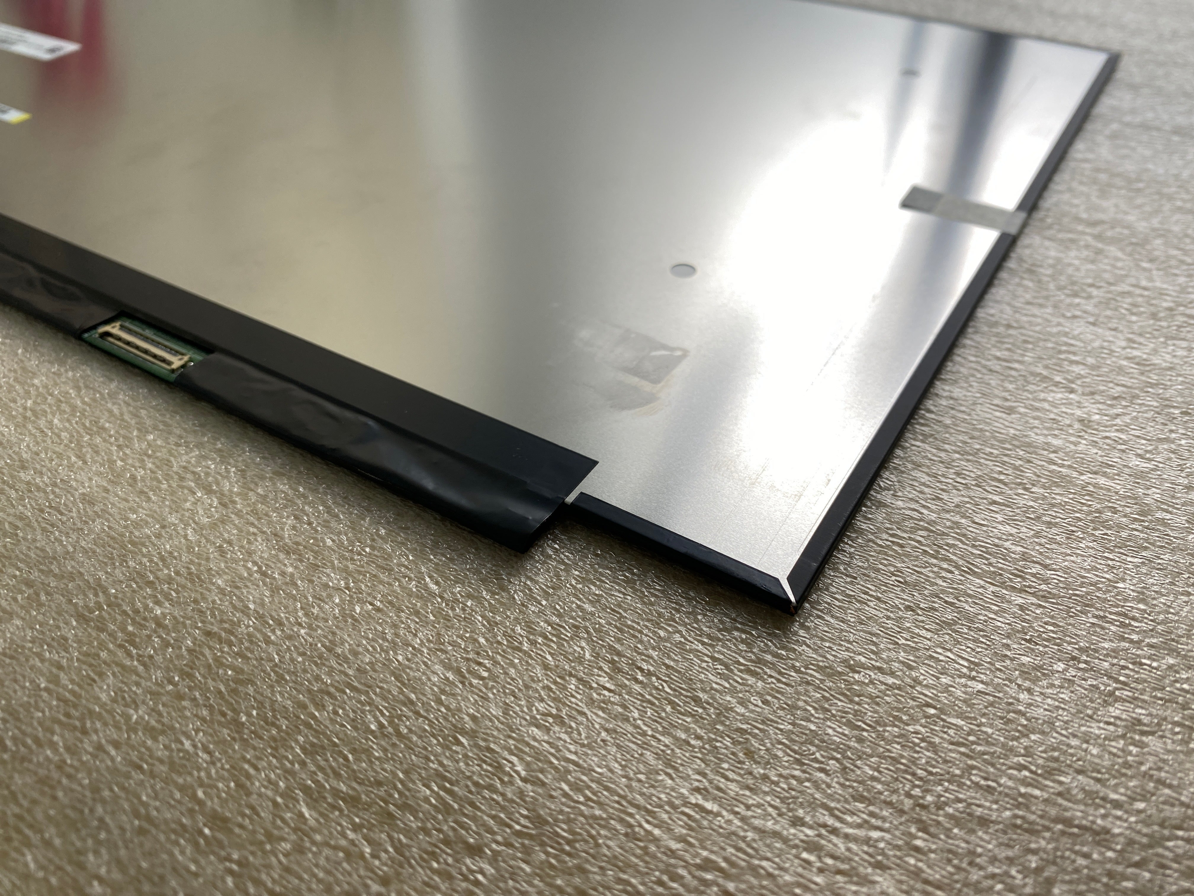 Dell P130F001 Series 16" WQXGA LCD Screen