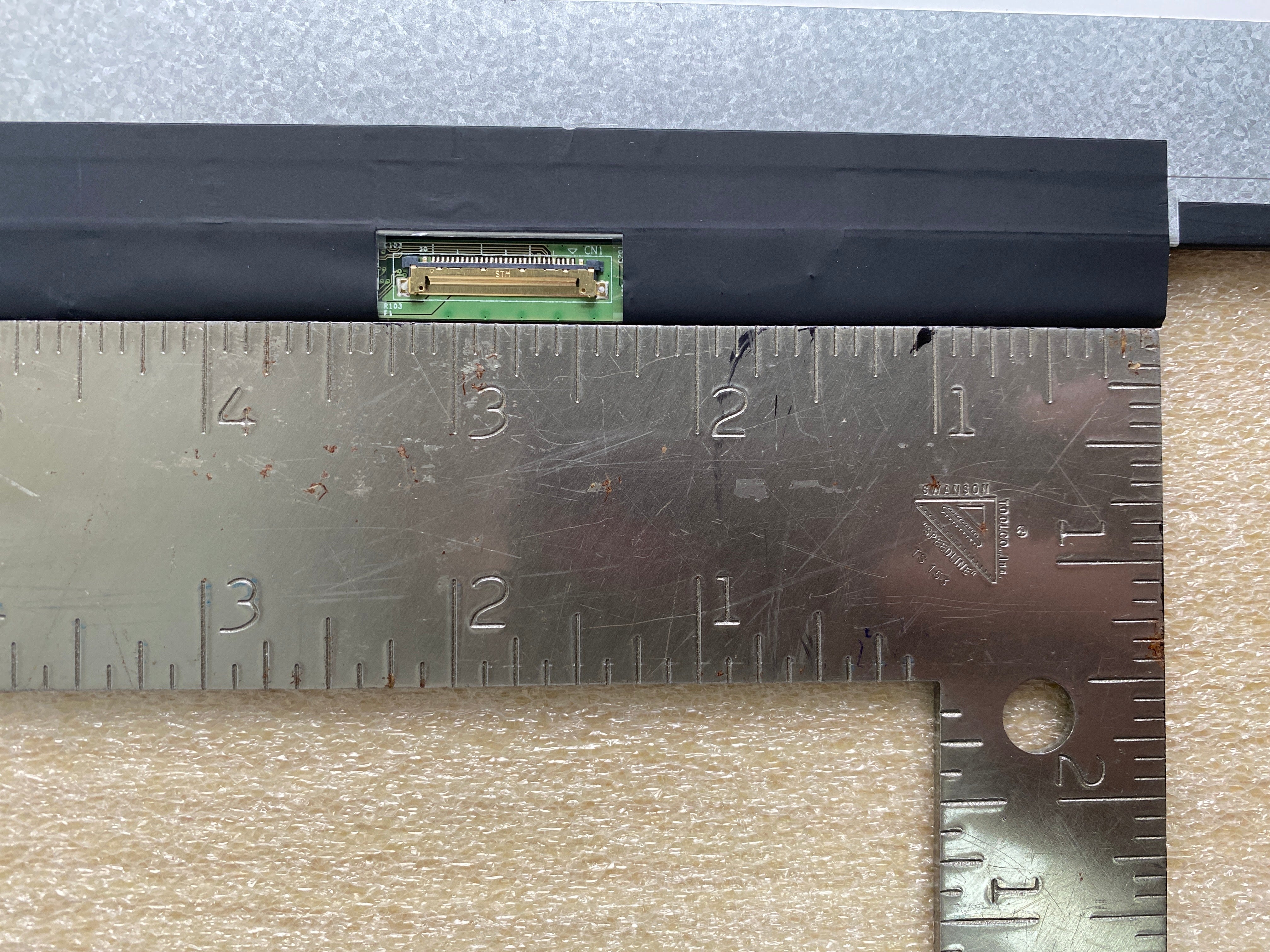 Lenovo 82RL007EUS 17.3" HD+ LCD Screen