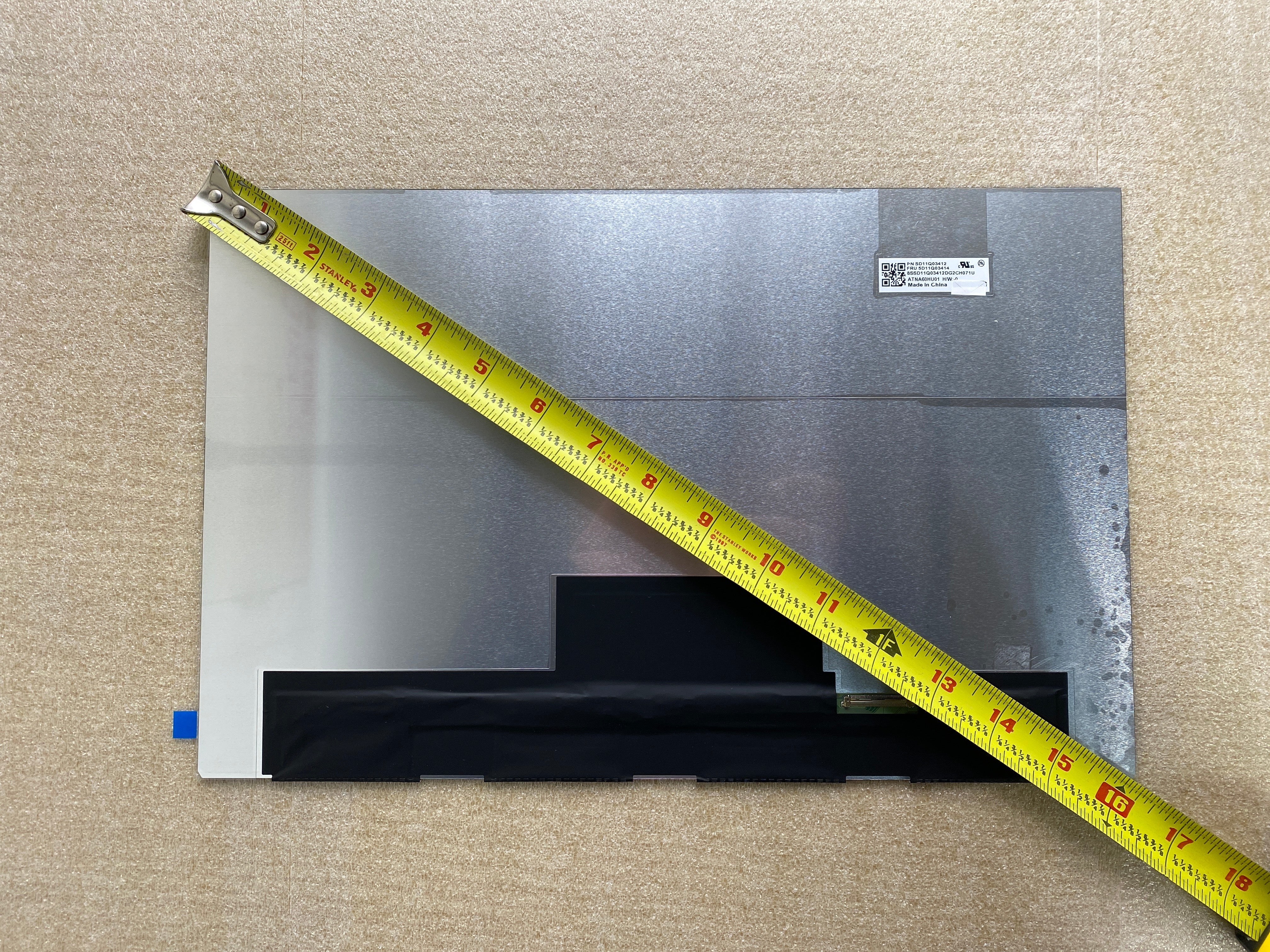 Lenovo Legion Pro 7 16IAX10H 83F50018US 16" WQXGA OLED Screen