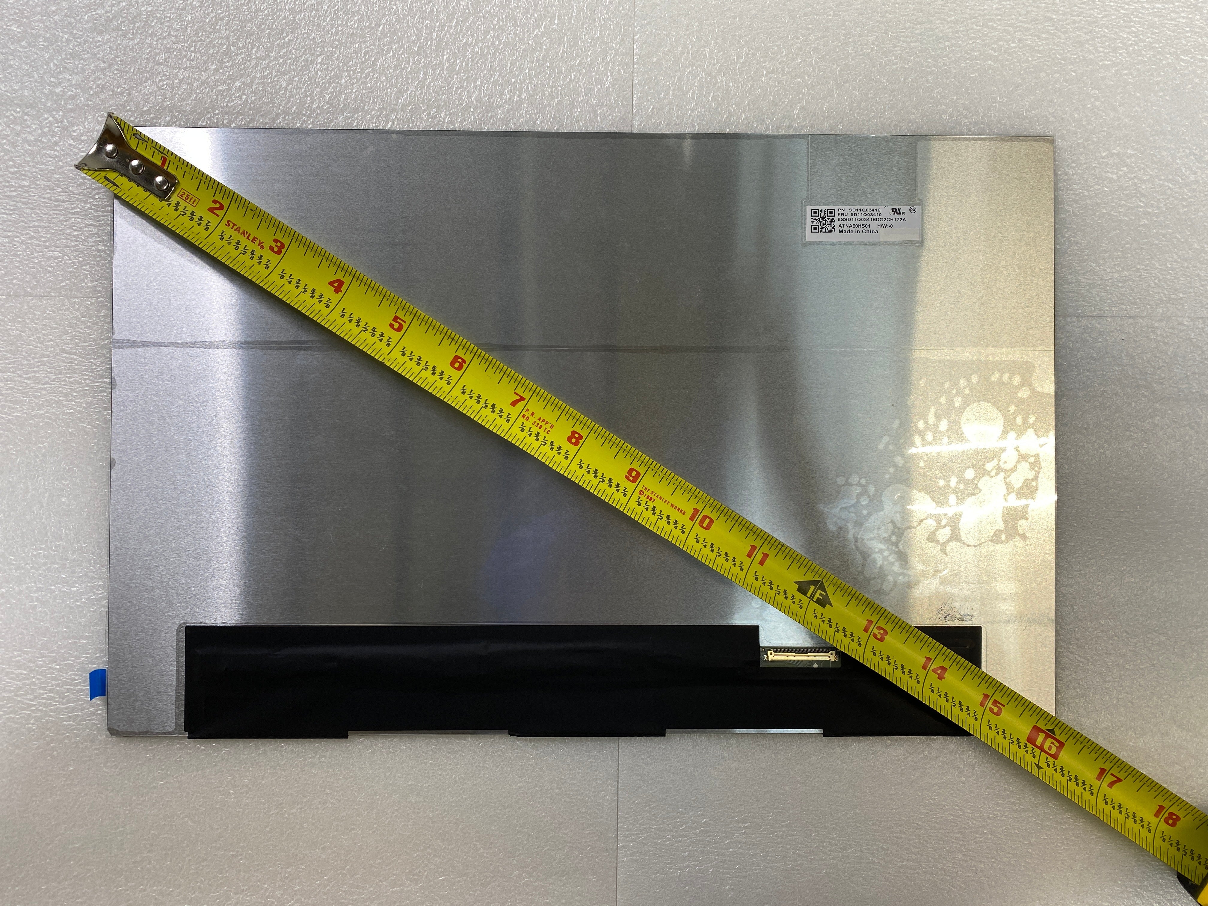 Lenovo Legion Pro 5 83LU0007US 16" WQXGA OLED Screen